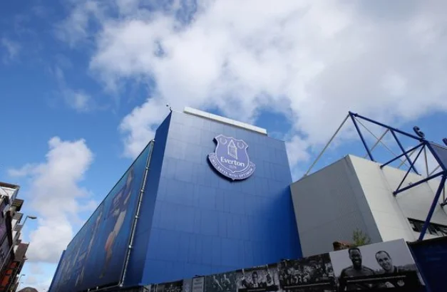 Das Wochenend-Show-Spiel: Everton macht Arrangements für die Partei