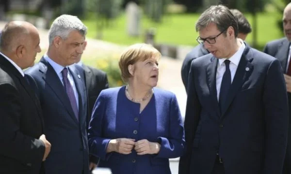 Germania e Francia a contatto con Lajcak per la ripresa del dialogo guidato dal Kosovo Serbia
