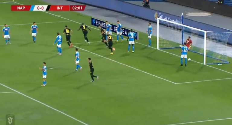 Inter waves Naples in just 3 minutes of play, Ericksen sensational goal directly from the corner
