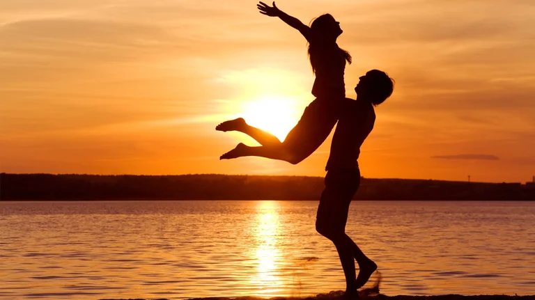 Five Small Secrets of Happy Couples