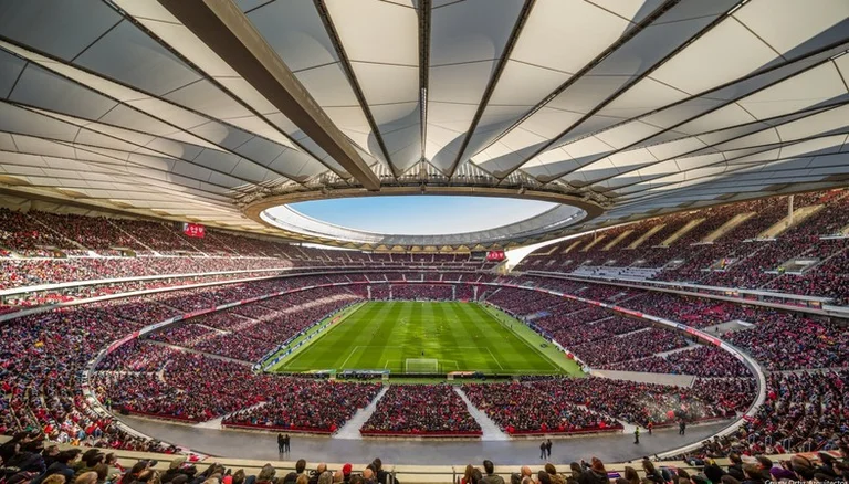 At renovation, Atletico willing to share the stadium with Real