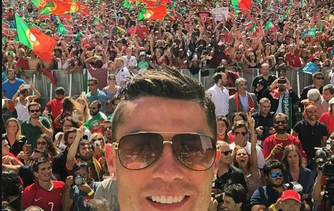 New Law in Portugal: If you don't admit Ronaldo is the best football player in the world you can't survive