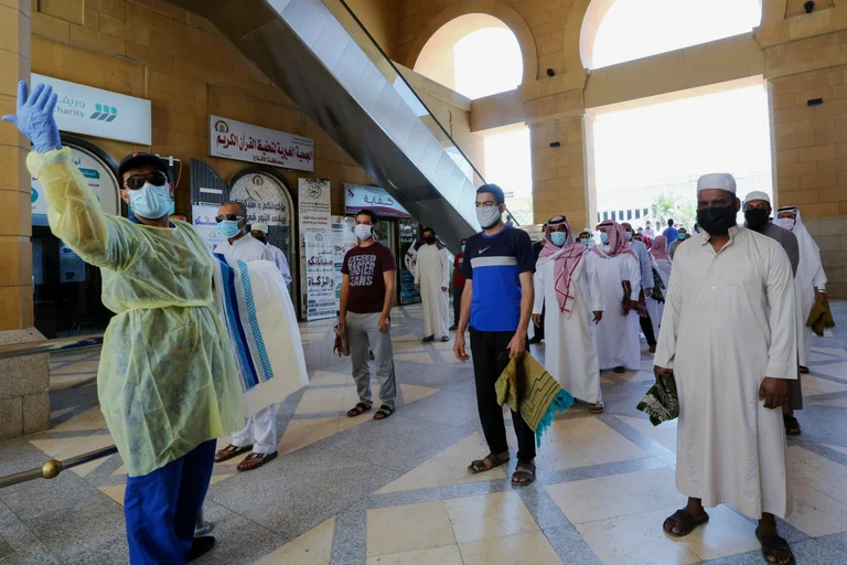 Saudi Arabia registers highest daily number of cases with Ovid 19