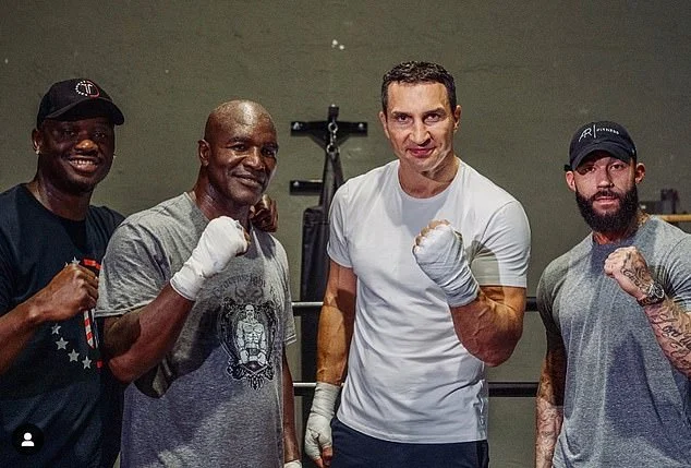 The legend in the ring: Hollyfield and Klitschko train together