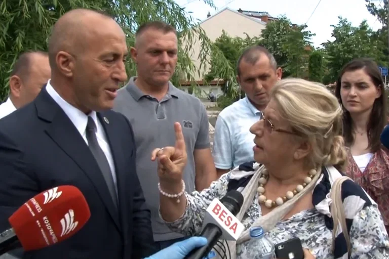 L'ex primo ministro Haradinaj si occupa di nuovo della signora Vlora