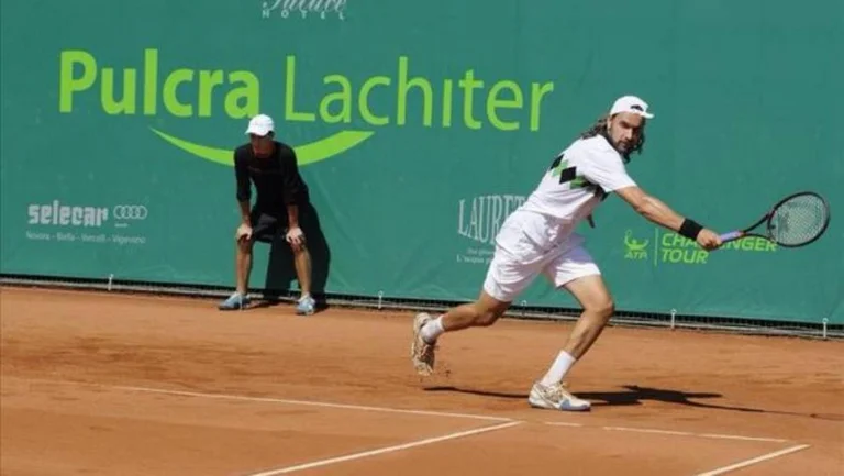 In 26 anni di carriera tennis, il giocatore di tennis ha sviluppato 270 piedi, li ha persi tutti: