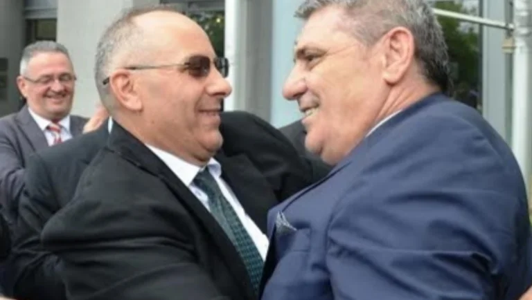 FFK aktuelle Präsident mit aufregender Botschaft als Zeichen der Erinnerung an die Legende