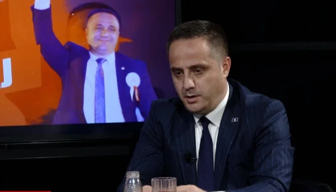 Selmanaj: If it weren't for the list, Vjosa Osmani would get enough votes