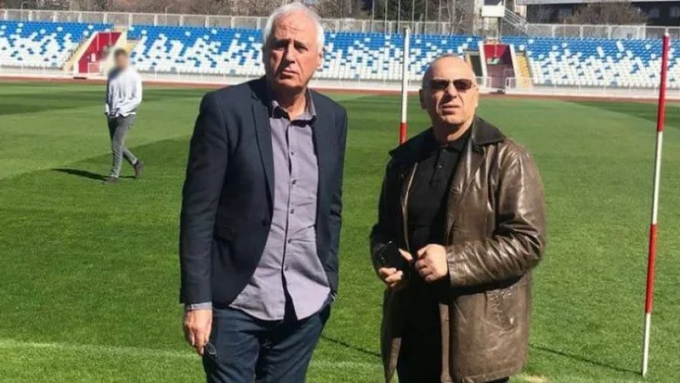Défi montre seulement la condition de poursuivre le contrat avec le Kosovo