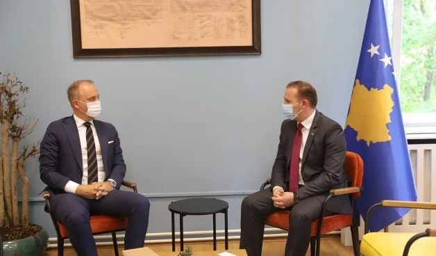 Norwegen hilft Kosovo mit Atemwegen