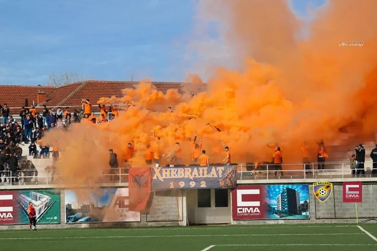 They mentioned VV protests and cafes: The dildos seek to enter the stadium