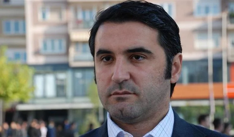 Muhaxhiri: Vendimi i Hotit për dialogun i rëndësishëm, Kurti nuk e pati këtë guxim