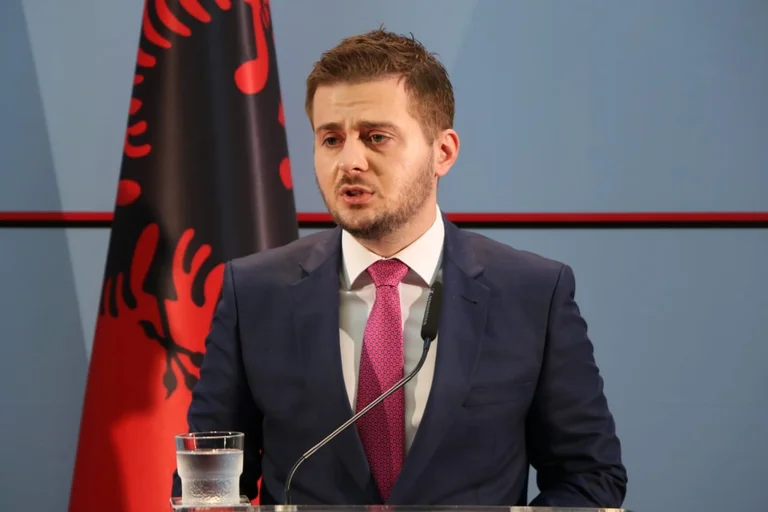 Cakaj: Krenar që isha në Vetëvendosje, edhe më krenar që u largova