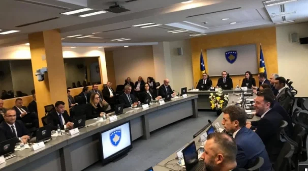 Qeveria Hoti miraton programin për vitin 2020-2023