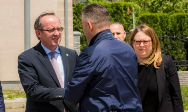 Hoti pyetet në Prekaz për Murat Jasharin që VV e propozoi për Kryeministër konsensual