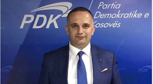 Cakolli: A mos keni pritë që Haki Abazi e Mefail Bajqinovci me organizu protesta, janë në VV për fryte të pushtetit
