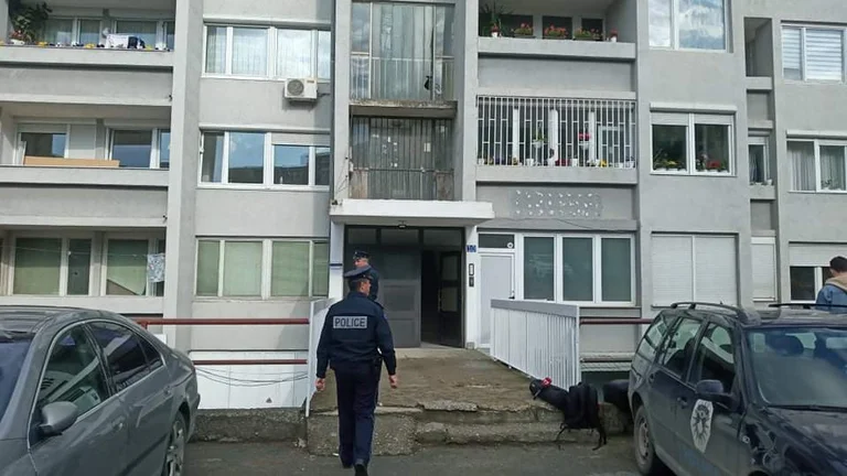 Policia e Kosovës vendoset para banesës së kryeministrit Avdullah Hoti