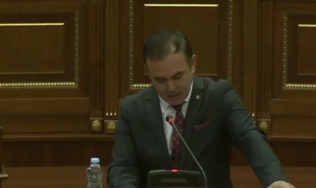 Selimi: Kjo s’është Qeveria Hoti, por Qeveria Thaçi i cili do t’iu përdorë dhe pastaj të iu hedhë si një leckë
