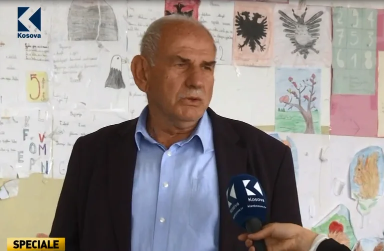 Mësuesi i Hotit: Avdullahu nxënës i pesësheve, e merrte librin me vete edhe kur shkonte me dele