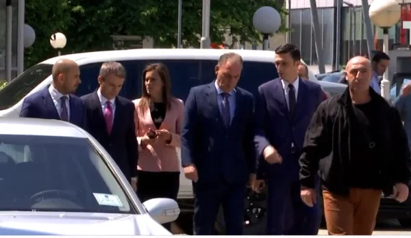 Nisma arrin në Kuvend me disa deputetë, mungon Haxhi Shala