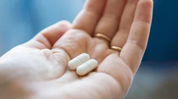 Sorridi bene l'ultima risata: Ibuprofene è testato come trattamento per Coronavirus