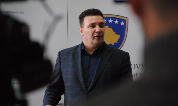 Haxhi Shala ende s’ka vendosur nëse do ta votojë Qeverinë Hoti, po e pret seancën