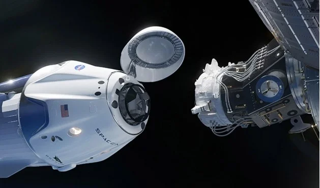 SpaceX thyen dominimin rus në hapësirë
