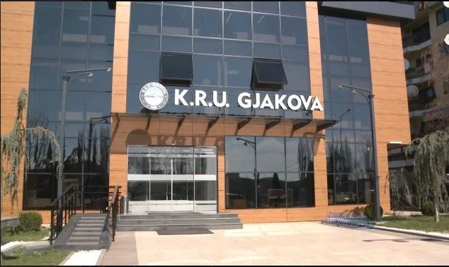 ​Qeveria në detyrë miraton shkarkimin e bordit të KRU “Gjakova” dhe emëron bordin e përkohshëm