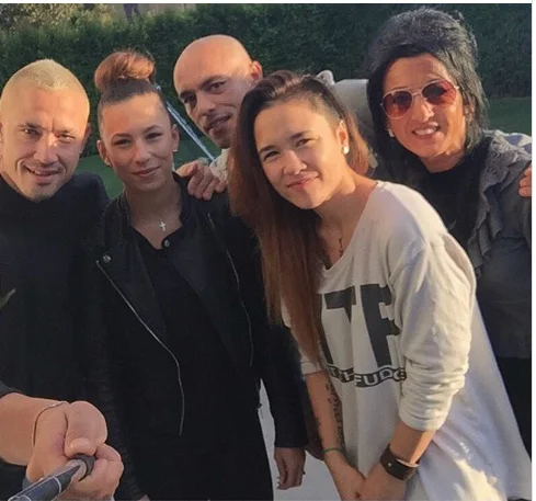 Humbje e madhe në familjen e mesfushorit të Interit, belgu jep lajmin e trishtë