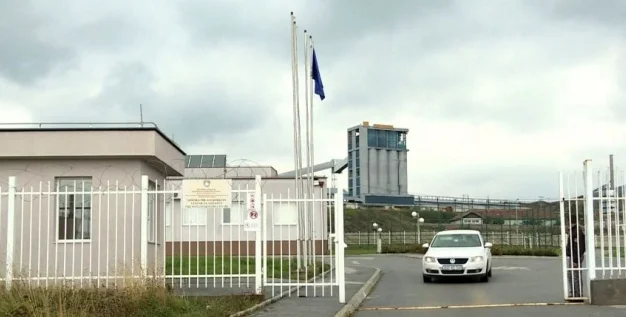 ​Siriani godet kuzhinierin e Qendrës së Azilit në Lipjan