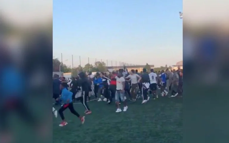 Në Francë futbollistët nuk mund qëndrojnë pa futboll, edhe profesionistët pjesë e ndeshjeve ilegale