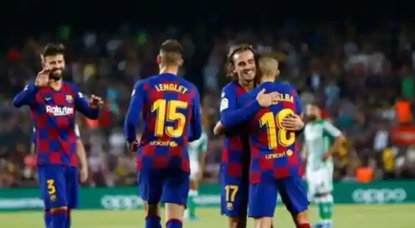 Trajneri i njohur: ‘Barcelona, viti më i keq i karrierës sime’