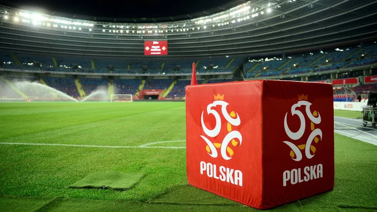 Ky është vendi i parë në Evropë që hap dyert e stadiumeve për fansat