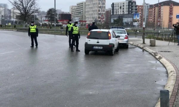 Orari i ri i lëvizjes, policia arrestoi vetëm tre persona