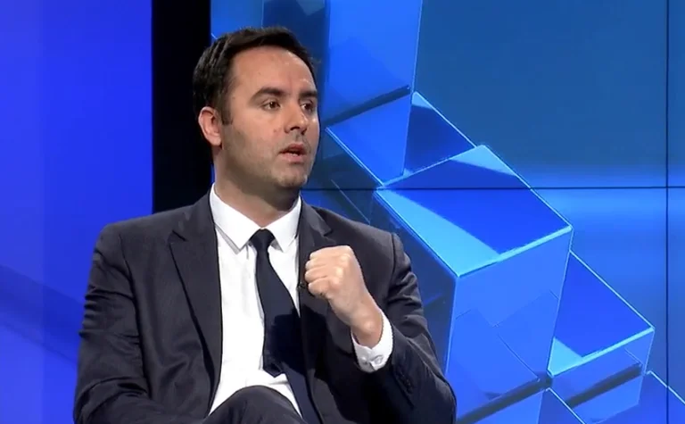 Konjufca: Nuk duhet ta konsiderojmë Kushtetuesen instancë mbretërore