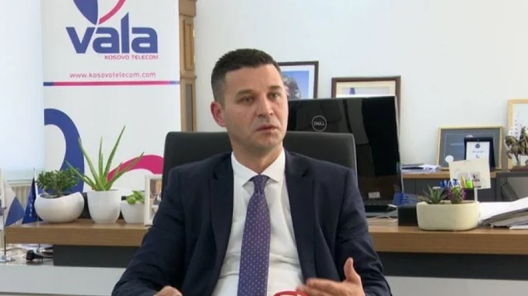 Bedri Istrefi konfirmon akuzat e Thaçit: Kurti, Sveçla e Abazi shkuan në dhomën e përgjimeve