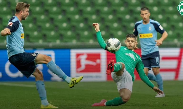 Épuisé pour Werder, Rasica est beaucoup mieux, mais ses amis l'ont détesté.