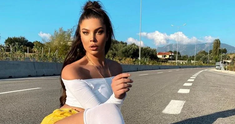 Franceska non chiede misure, pubblica video da palestra