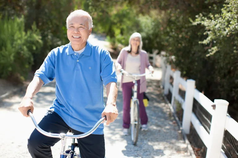 Que deporte es mejor para tu edad: ¡Qué entrenamiento entrenas en tus 30 y en tus 50!