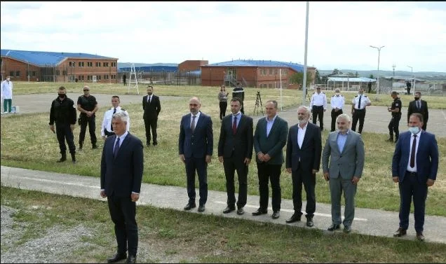Thaci: Dubrava Massaker unter den grausamsten Serbiens gegen Gerechtigkeit