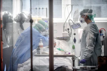 Coronavius is killing more men, but women are suffering these devastating consequences