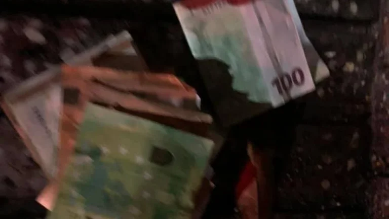 The person who lost 1450 euros was physically assaulted