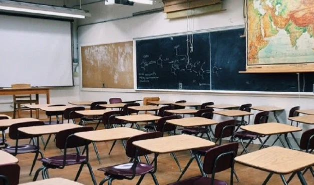 Schulen eröffnet in Slowenien Morgen