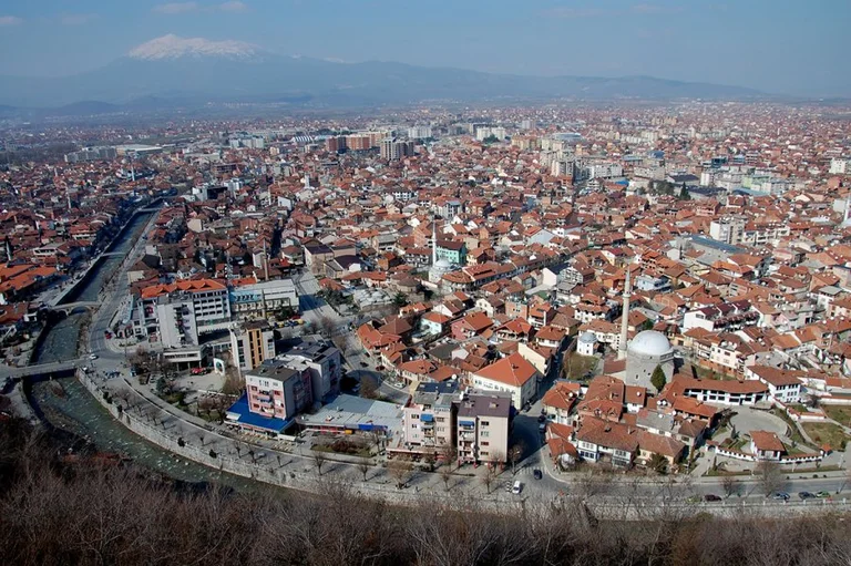 40 policiers de Prizren seront testés aujourd'hui et demain pour COVID-19.