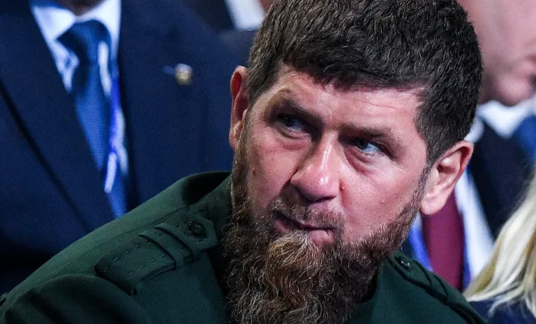 Ramadan Cadyrov est hospitalisé avec des symptômes coronaires.