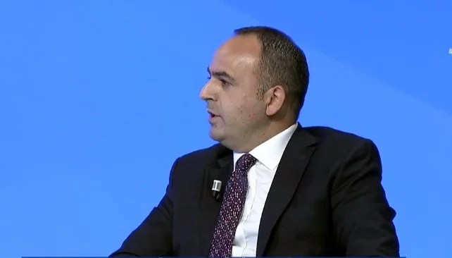 LDK MP: VV sta mettendo pressione sulla Corte costituzionale per lo più