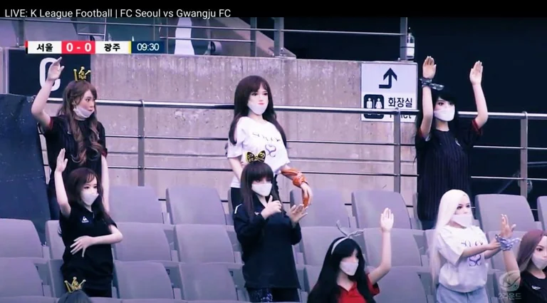 She tried to do something interesting but she was really sexy: 100 million FC Seoul fine