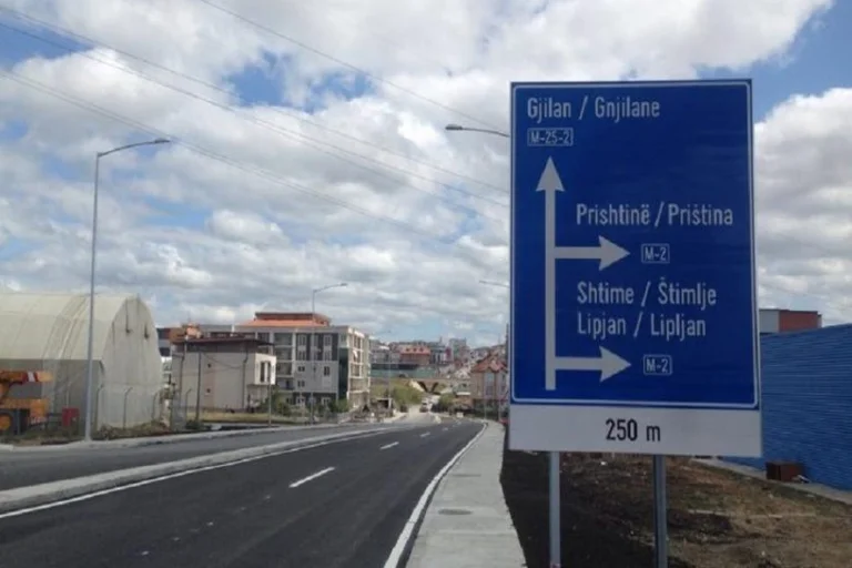 Domani chiude per qualche ora un segmento della strada Pristina