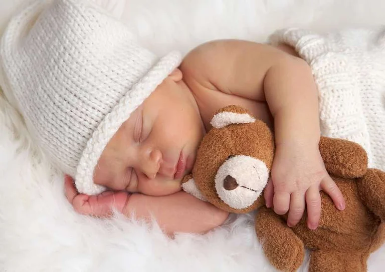 Ocho niños que quedaron en Kosovo durante tres meses
