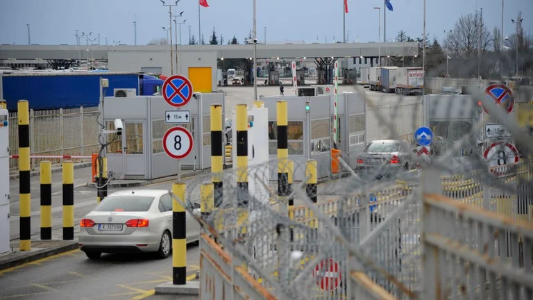 La Bulgarie assouplit les restrictions de voyage avec la Serbie, la Grèce